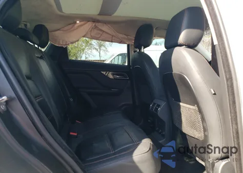 2019 Jaguar F-Pace Prestige из США, поврежденный, VIN SADCK2FX7KA353473